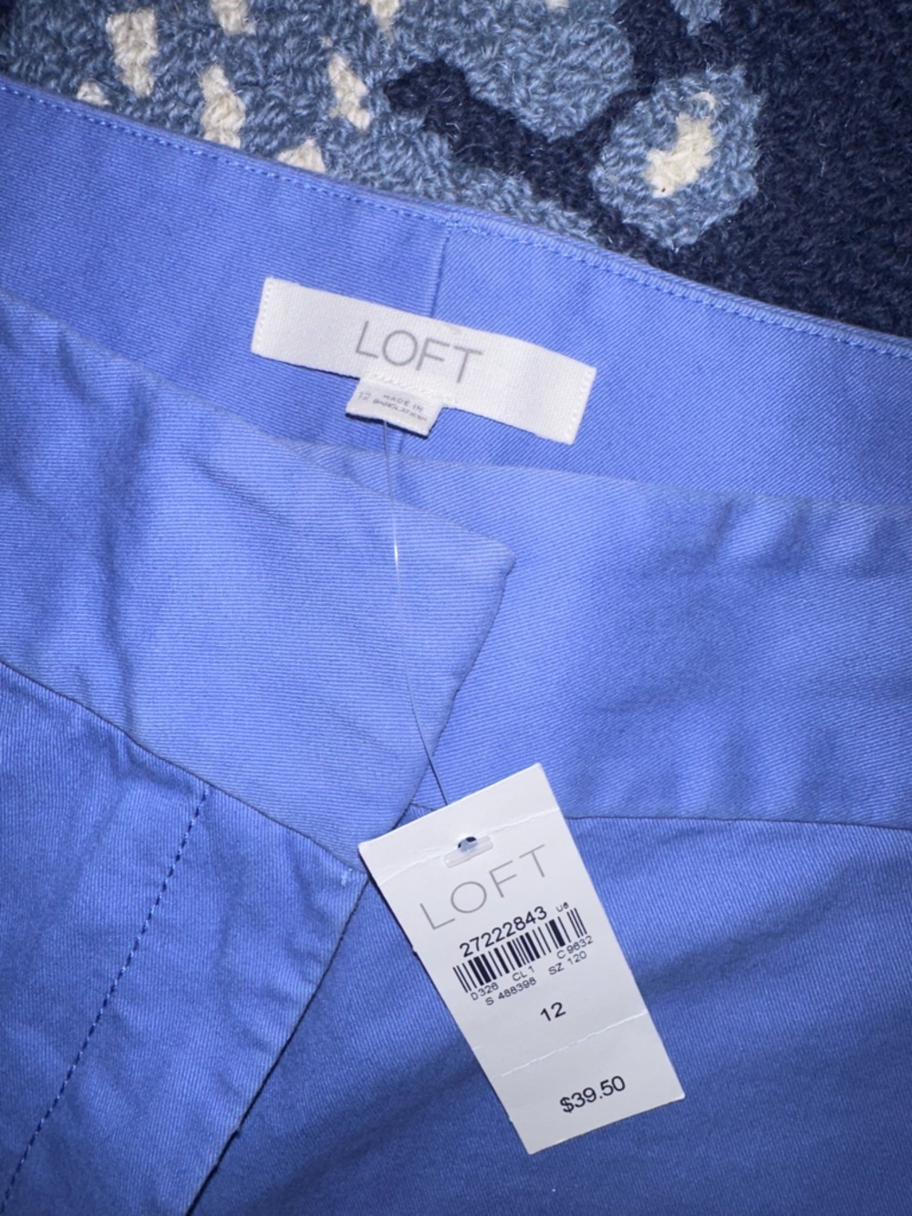 LOFT Riviera Shorts with 4” Inseam - Picture 2 of 3